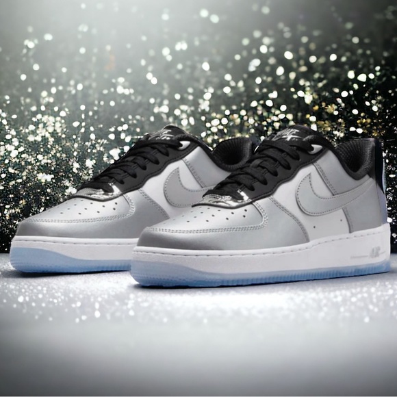 Nike Air Force 1 '07 SE - Picture 2 of 8